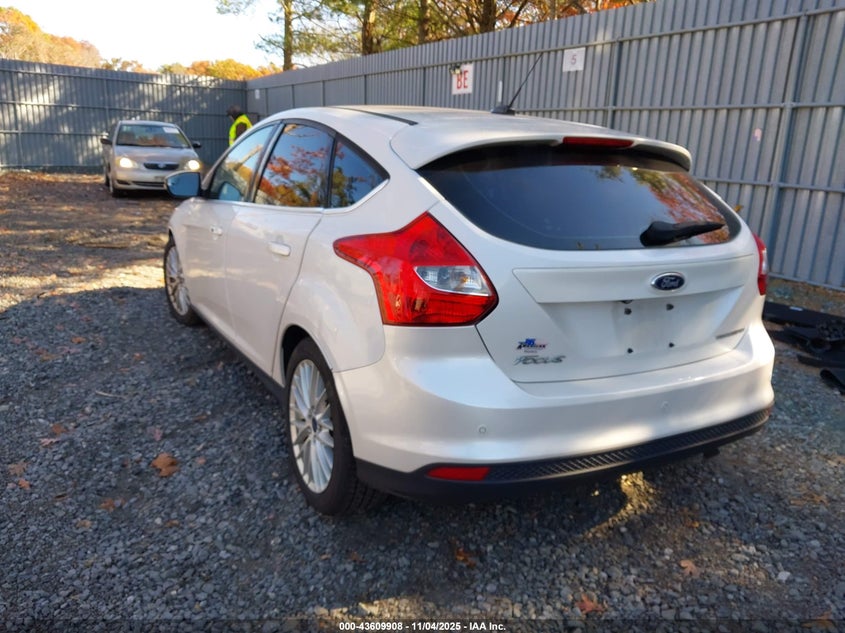 2014 FORD FOCUS TITANIUM - 1FADP3N21EL189021