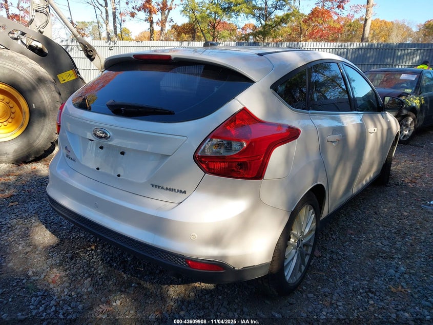 2014 FORD FOCUS TITANIUM - 1FADP3N21EL189021