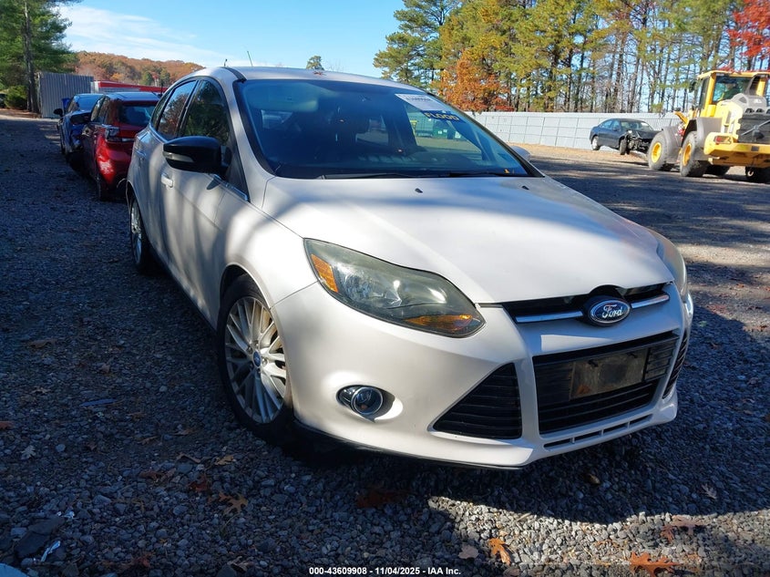 2014 FORD FOCUS TITANIUM - 1FADP3N21EL189021