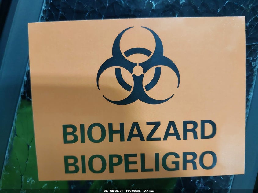 2024 Tesla Model Y Long Range Dual Motor All-Wheel Drive VIN: 7SAYGDEEXRA327773 Lot: 43609951