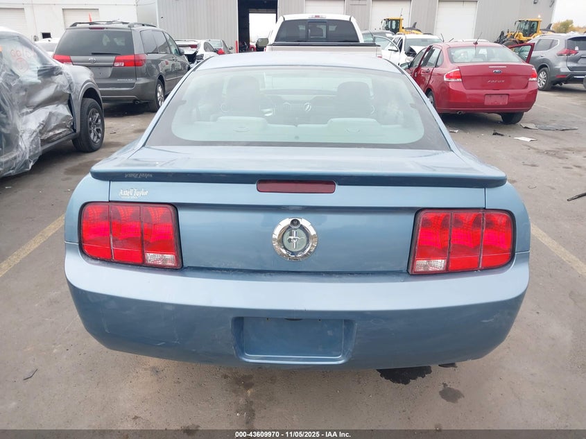 2007 Ford Mustang V6 Deluxe/V6 Premium VIN: 1ZVHT80NX75341792 Lot: 43609970