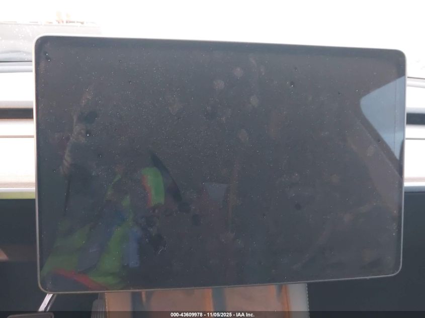 2021 Tesla Model Y Long Range Dual Motor All-Wheel Drive VIN: 5YJYGDEE2MF222671 Lot: 43609978