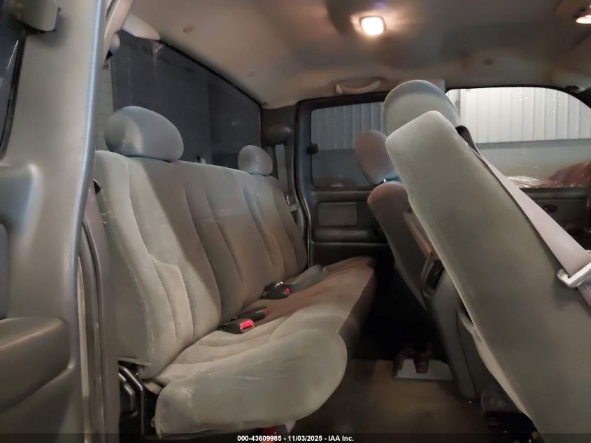 2003 Chevrolet Silverado 1500 Ls VIN: 2GCEK19T731256115 Lot: 43609985