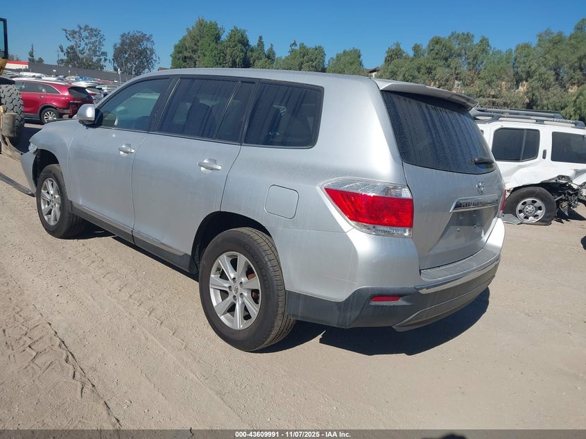 Vin: 5tdza3eh8bs014118, lot: 44105093, toyota highlander 20113