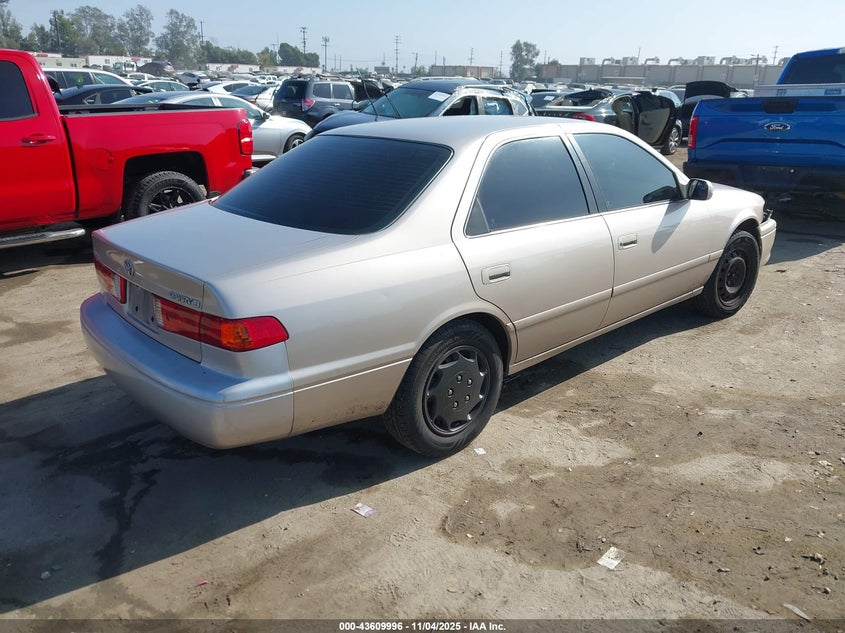 4T1BG22K21U765456 2001 TOYOTA CAMRY photo no. 4