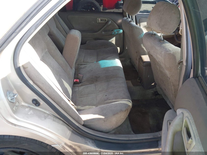 4T1BG22K21U765456 2001 TOYOTA CAMRY photo no. 8