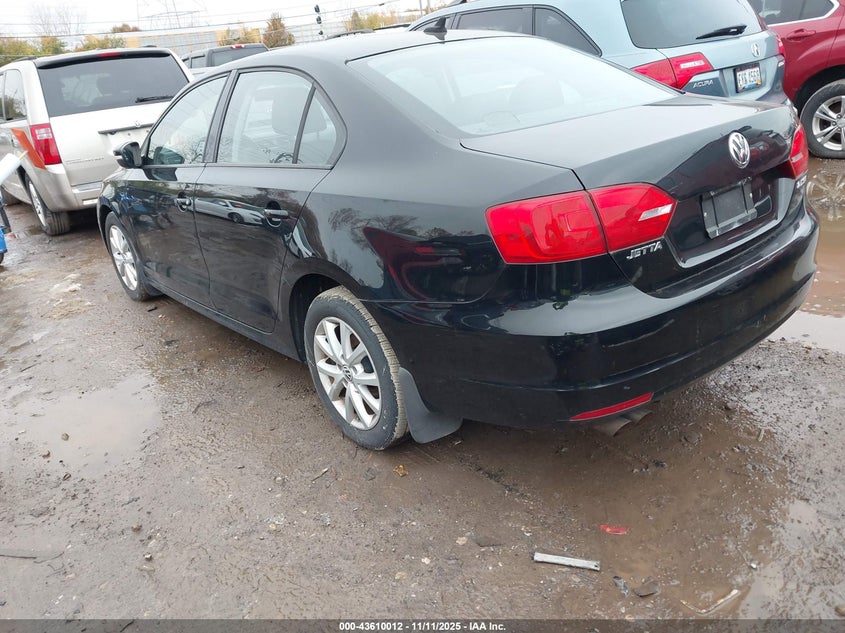 3VWDP7AJ0CM391646 2012 VOLKSWAGEN JETTA photo no. 3