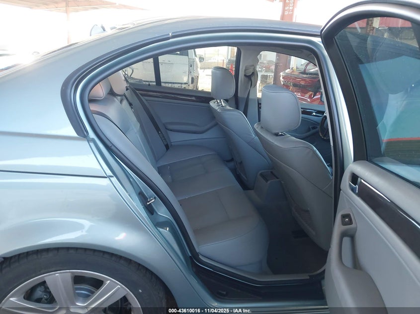 2003 BMW 325I VIN: WBAET37453NJ38659 Lot: 43610016