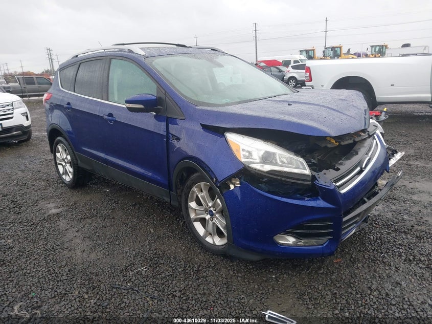 FORD ESCAPE TITANIUM