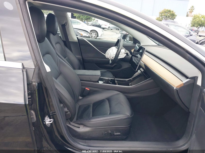 5YJ3E1EA7KF399161 2019 TESLA MODEL 3 photo no. 5