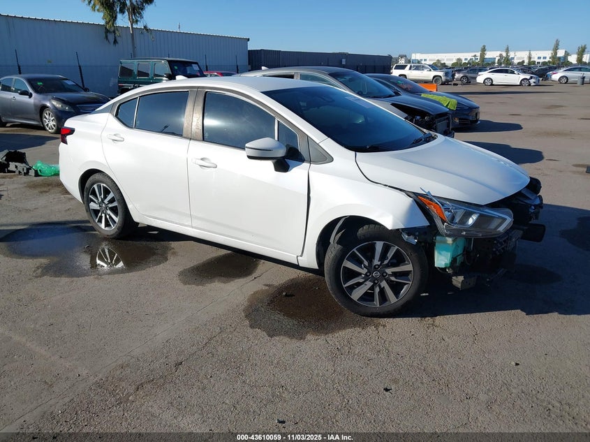 NISSAN VERSA SV XTRONIC CVT