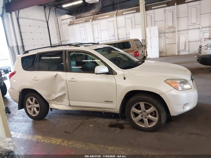 2007 Toyota Rav4 Limited V6 VIN: JTMBK31V375028175 Lot: 43610136