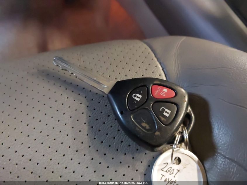 2007 Toyota Rav4 Limited V6 VIN: JTMBK31V375028175 Lot: 43610136