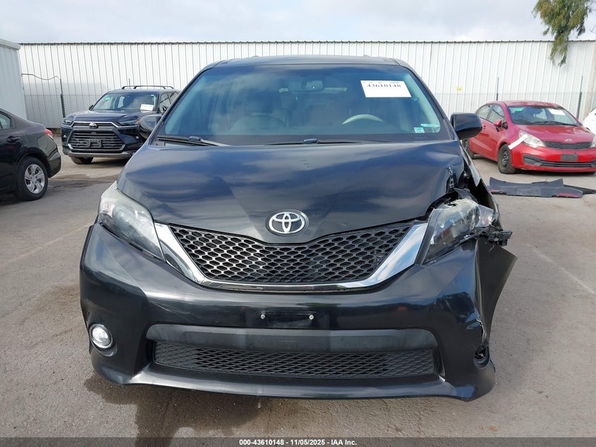 2014 TOYOTA SIENNA SE 8 PASSENGER 5TDXK3DC4ES516848
