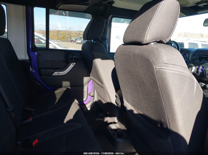 1C4BJWEG7HL662523 2017 JEEP WRANGLER photo no. 8