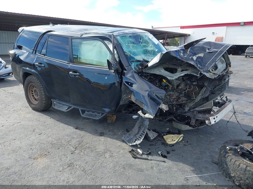 TOYOTA 4RUNNER TRD PRO