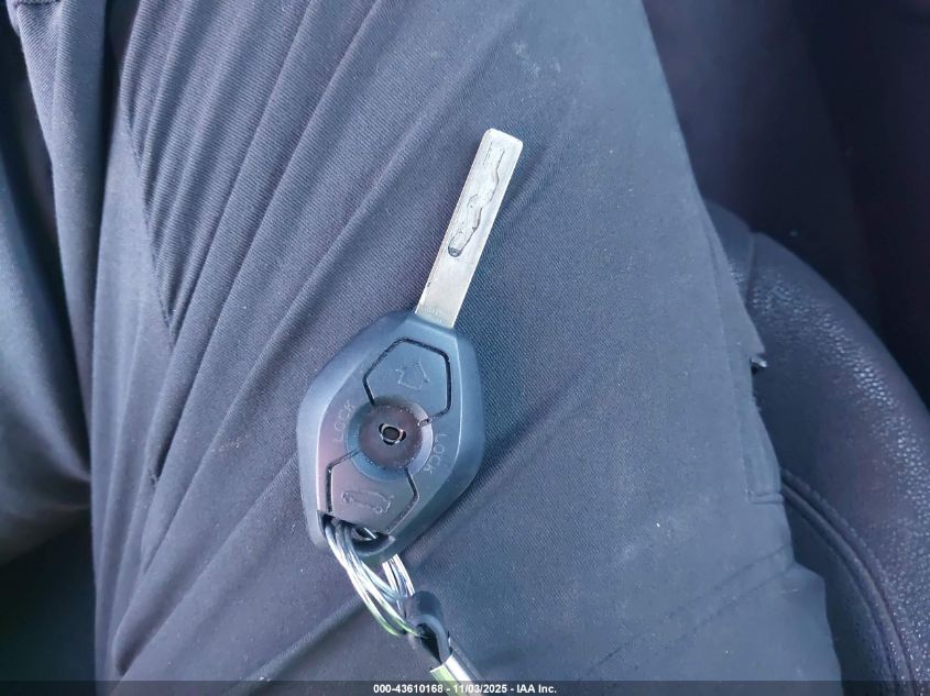 2006 BMW Z4 3.0I VIN: 4USBU33506LW68338 Lot: 43610168