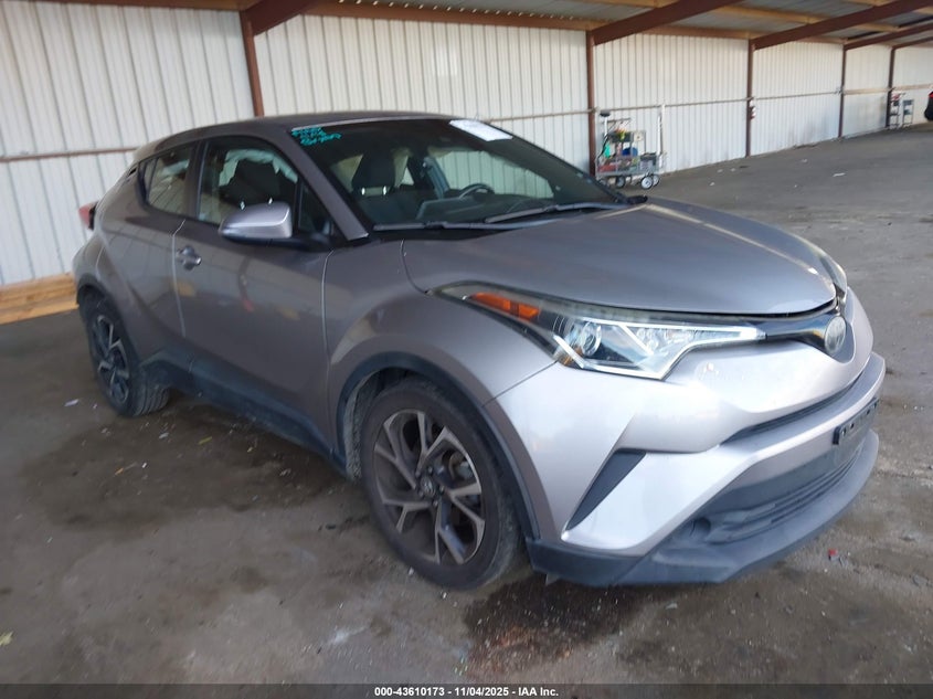 TOYOTA C-HR XLE