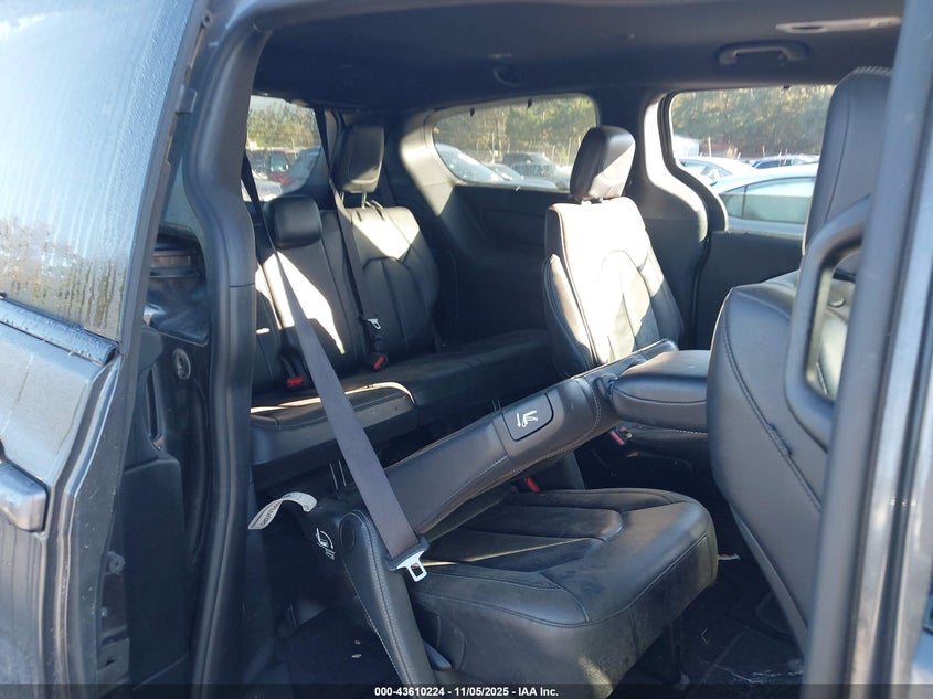 2022 CHRYSLER PACIFICA TOURING L - 2C4RC1BG9NR225772