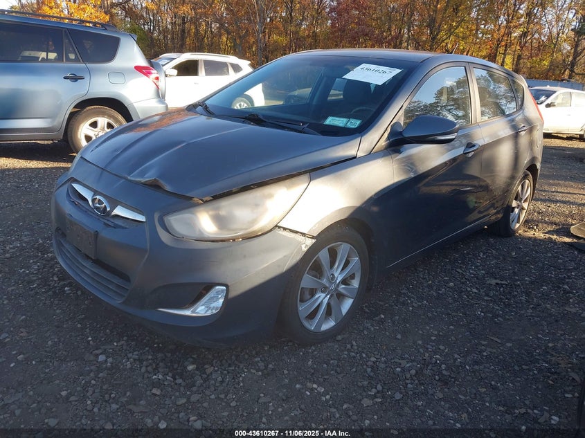 2013 HYUNDAI ACCENT SE KMHCU5AE6DU096946