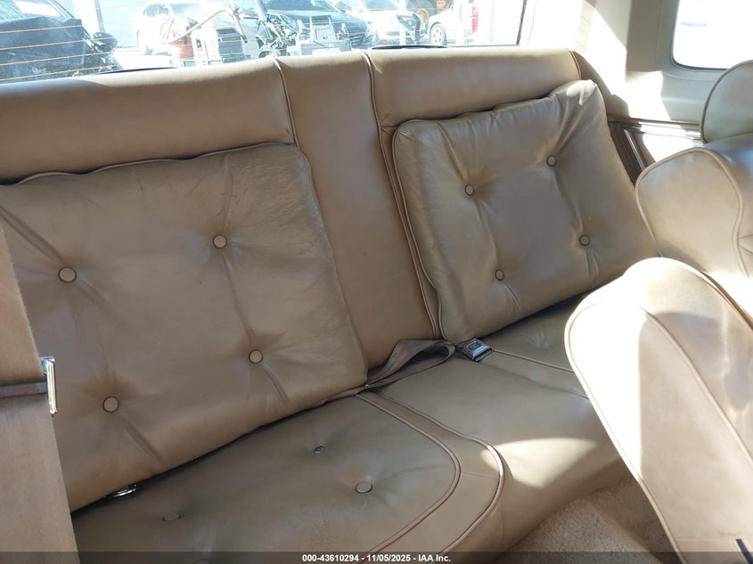 1G3AM47A6CM477902 1982 OLDSMOBILE CUTLASS SUPREME photo no. 8