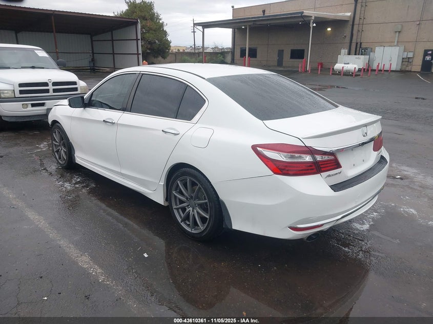 1HGCR2F50HA237757 2017 HONDA ACCORD photo no. 3