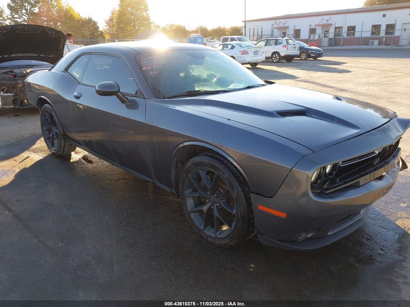 DODGE CHALLENGER SXT