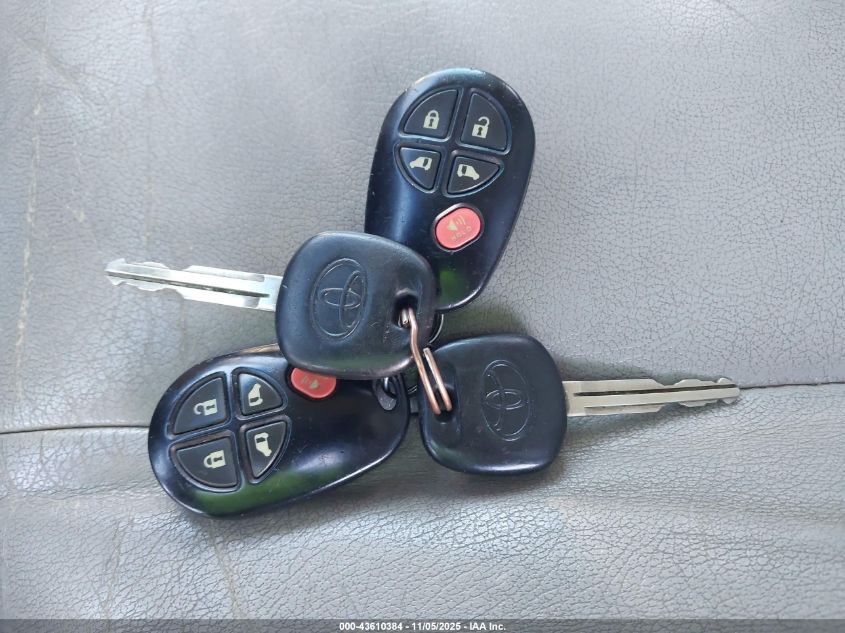 2011 Toyota Sienna Le V6 VIN: 5TDKK3DCXBS039574 Lot: 43610384