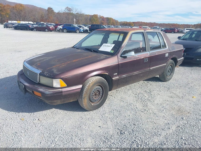1P3XA4632NF187055 1992 PLYMOUTH ACCLAIM photo no. 2