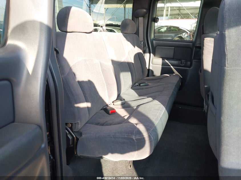 2GCEC19V721222110 2002 CHEVROLET SILVERADO photo no. 8
