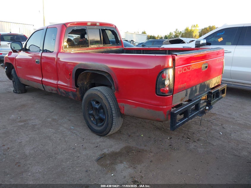 1B7GG23YXVS158462 1997 DODGE DAKOTA photo no. 3