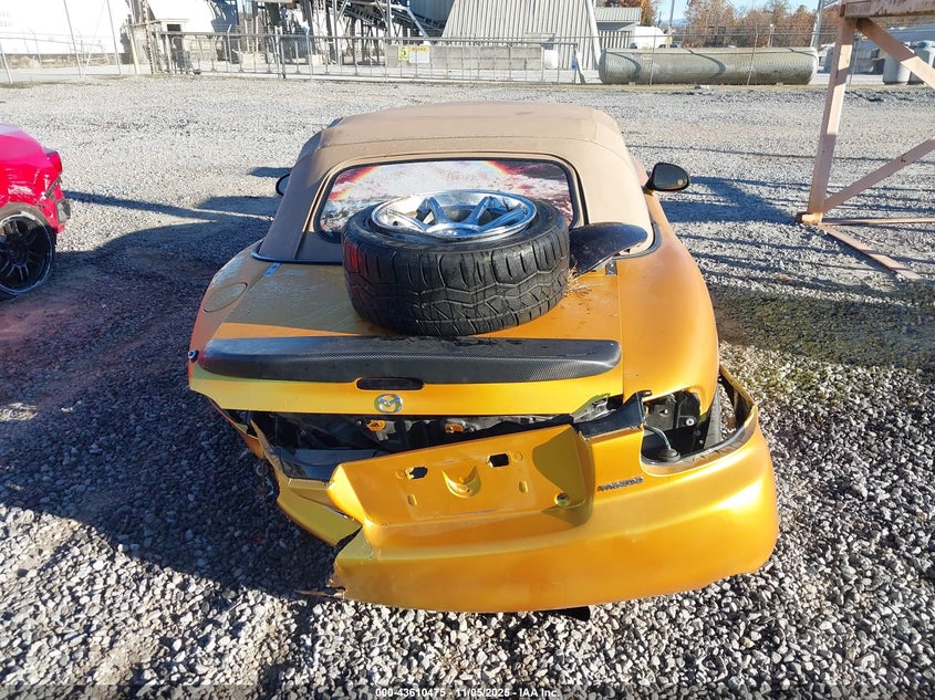 1999 Mazda Mx-5 Miata Leather Pkg/Popular Equipment Pkg/Sports Pkg/Touring Pkg VIN: JM1NB353XX0130754 Lot: 43610475