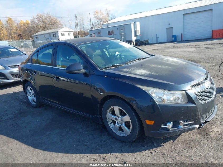 CHEVROLET CRUZE 1LT AUTO