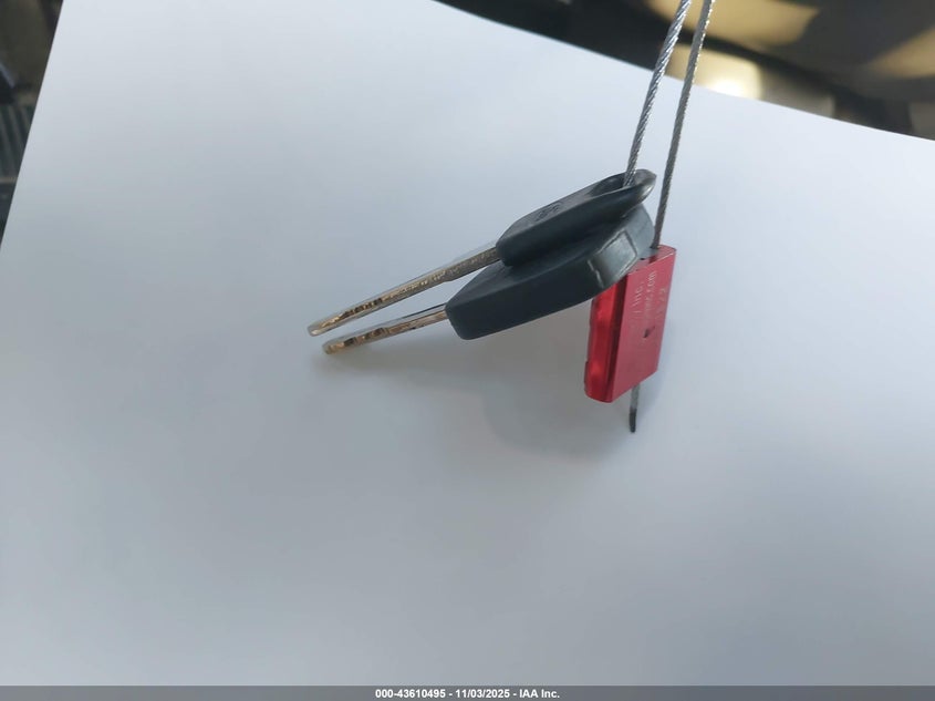 2000 Ford Excursion Limited VIN: 1FMNU42S4YEE22251 Lot: 43610495