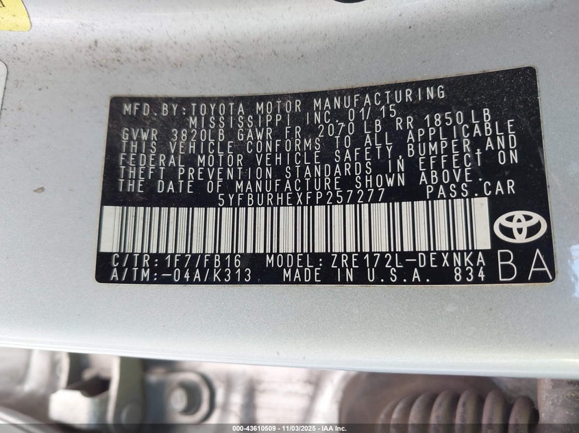 2015 TOYOTA COROLLA LE 5YFBURHEXFP257277