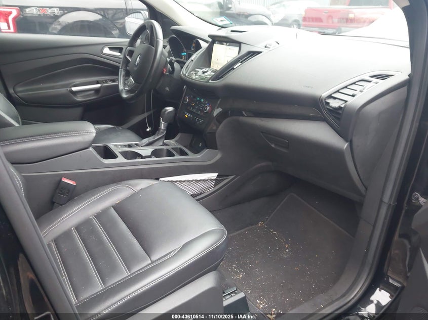 1FMCU9JD7HUC83505 2017 FORD ESCAPE photo no. 5