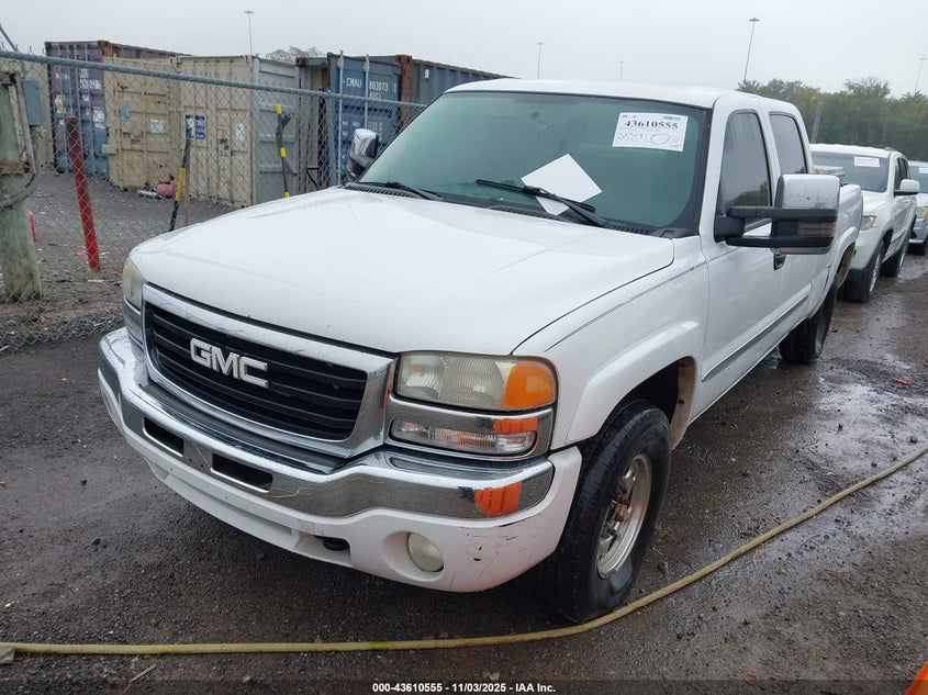 1GTGC13U07F136761 2007 GMC SIERRA photo no. 2