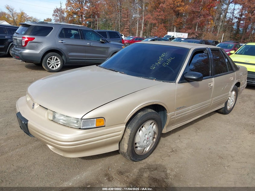 1G3WH55M6RD388952 1994 OLDSMOBILE CUTLASS SUPREME photo no. 2