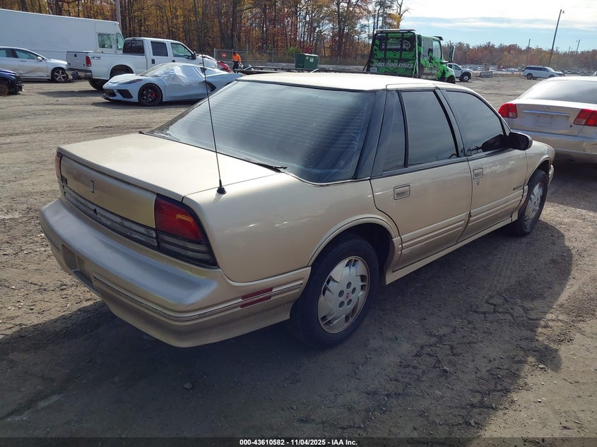 1G3WH55M6RD388952 1994 OLDSMOBILE CUTLASS SUPREME photo no. 4