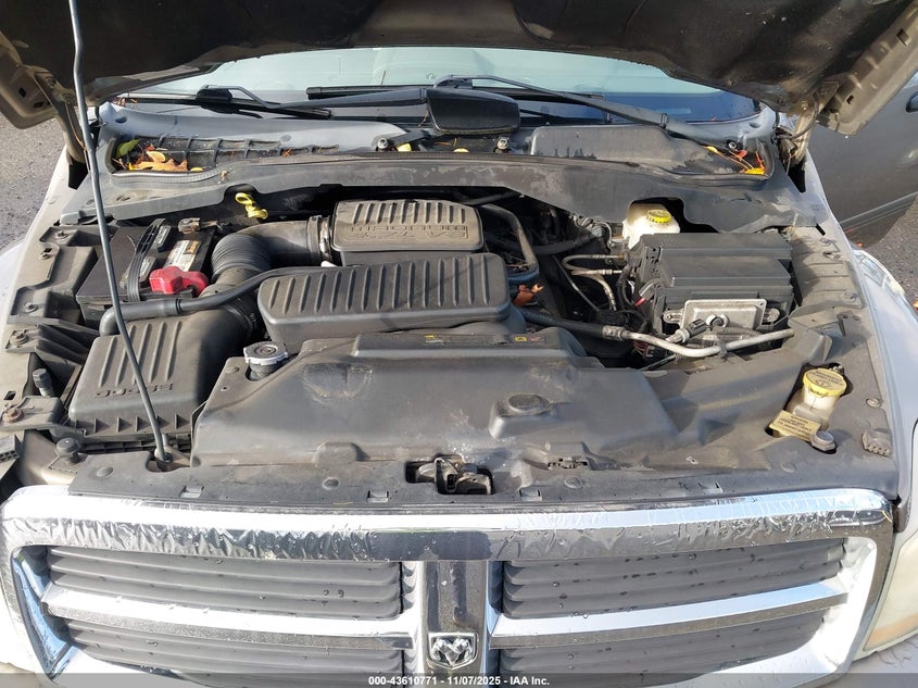 1D4HD48N15F608034 2005 DODGE DURANGO photo no. 10