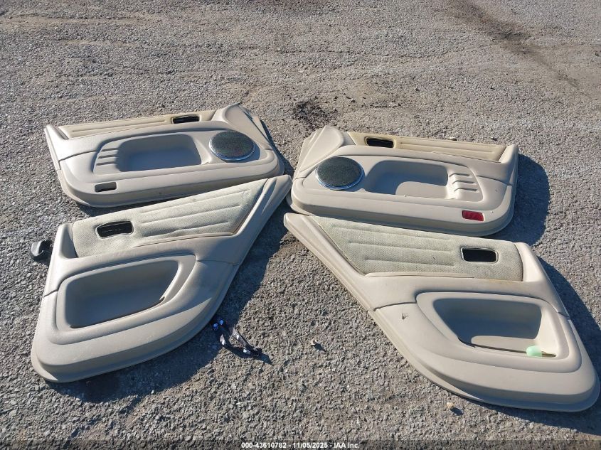 2002 Lexus Is 300 VIN: JTHBD192620055254 Lot: 43610782