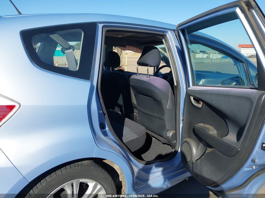 2009 Honda Fit Sport VIN: JHMGE88459S042315 Lot: 43610803