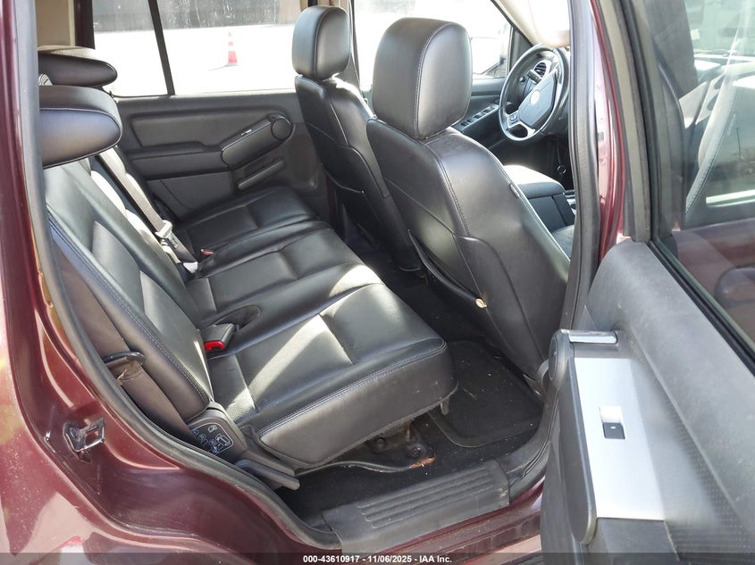 4M2EU48E97UJ07031 2007 MERCURY MOUNTAINEER photo no. 8