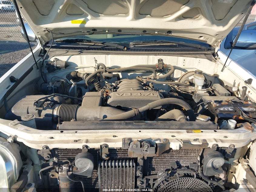 2007 Toyota Sequoia Limited V8 VIN: 5TDBT48A17S281592 Lot: 43610924