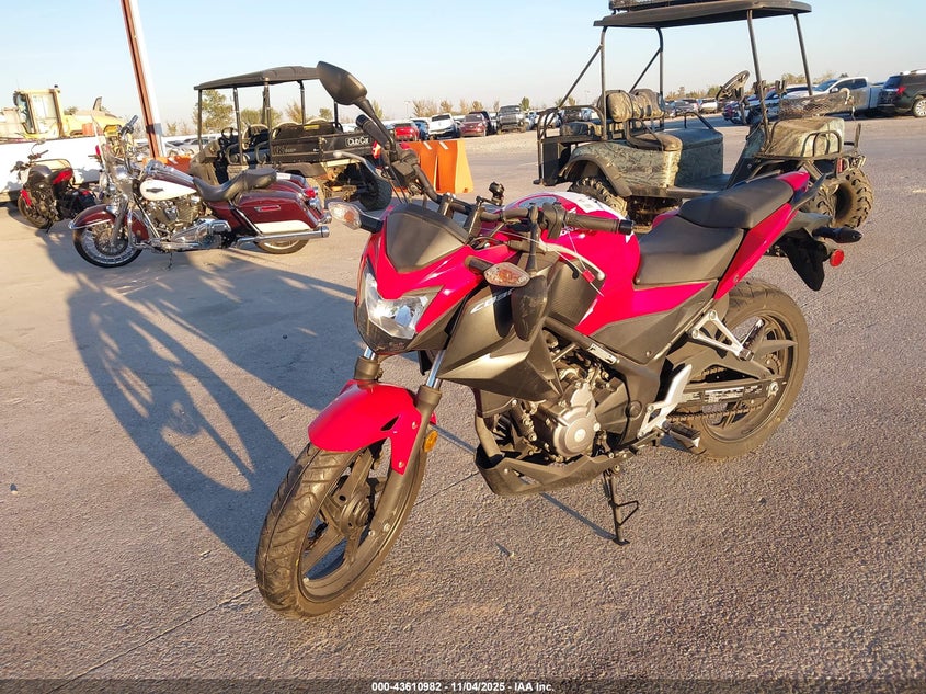 MLHNC5214F5100286 2015 HONDA CB photo no. 2