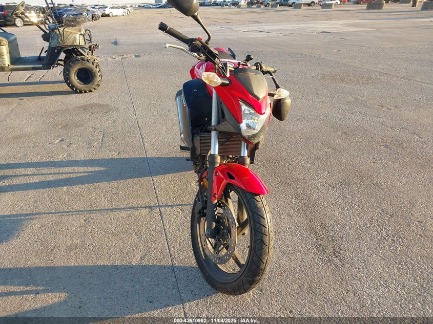 MLHNC5214F5100286 2015 HONDA CB photo no. 5