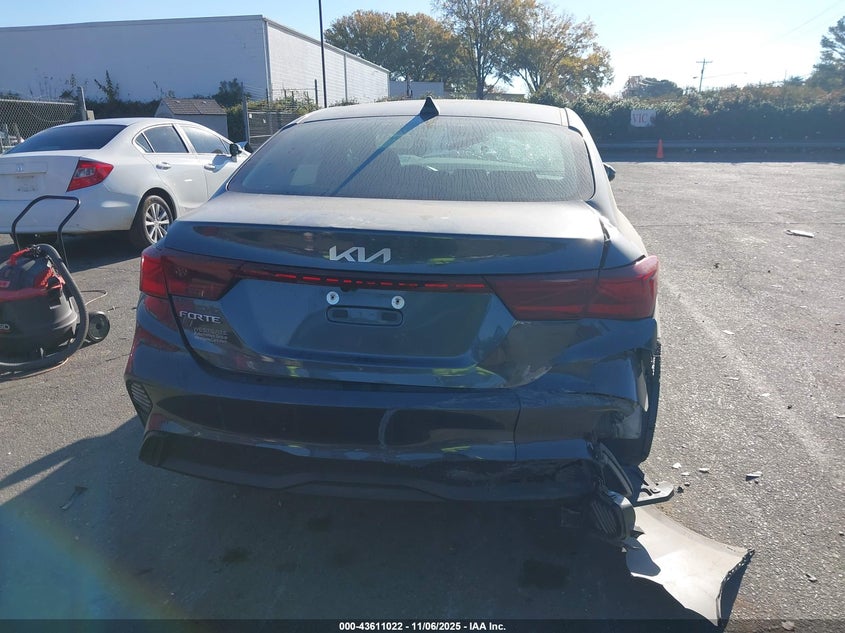 2024 Kia Forte Lxs VIN: 3KPF24AD9RE704926 Lot: 43611022