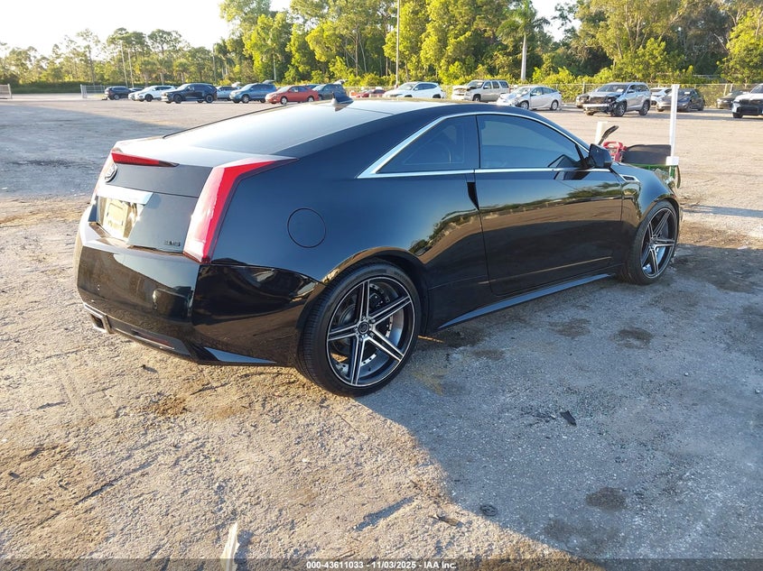 1G6DJ1ED2B0136023 2011 CADILLAC CTS photo no. 4