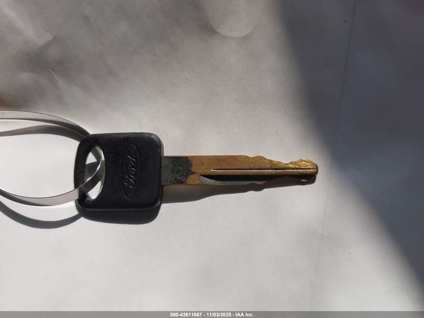 2007 Ford F-350 Xl/Xlt VIN: 1FTSF30537EA60369 Lot: 43611067