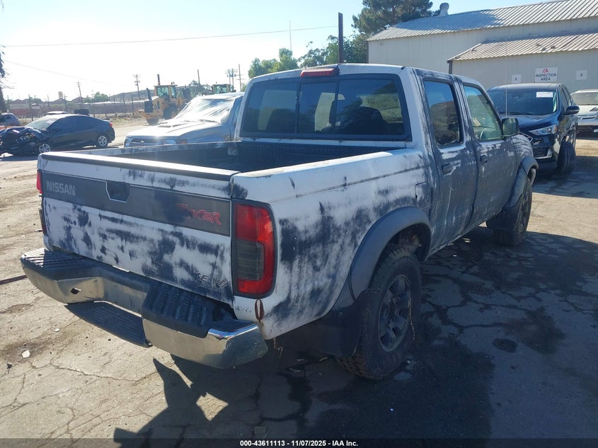 1N6ED27T6YC387750 2000 NISSAN NAVARA (FRONTIER) photo no. 4